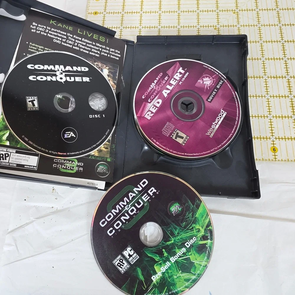 Command & Conquer 3 Tiberium Wars PC Pre-Order Bonus Original C&C Included EA